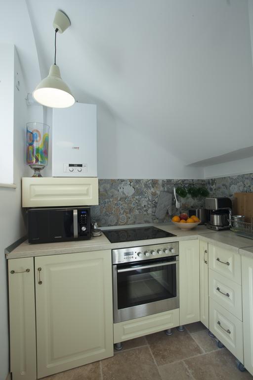 סיביו Green Door Apartment חדר תמונה